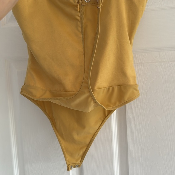 DANIELLE BERNSTEIN Sahara Sun Gold Satin Tank Bodysuit 6 - Picture 6 of 8